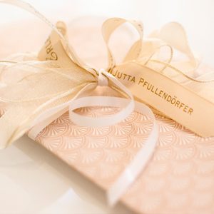Geschenk mit Scheife